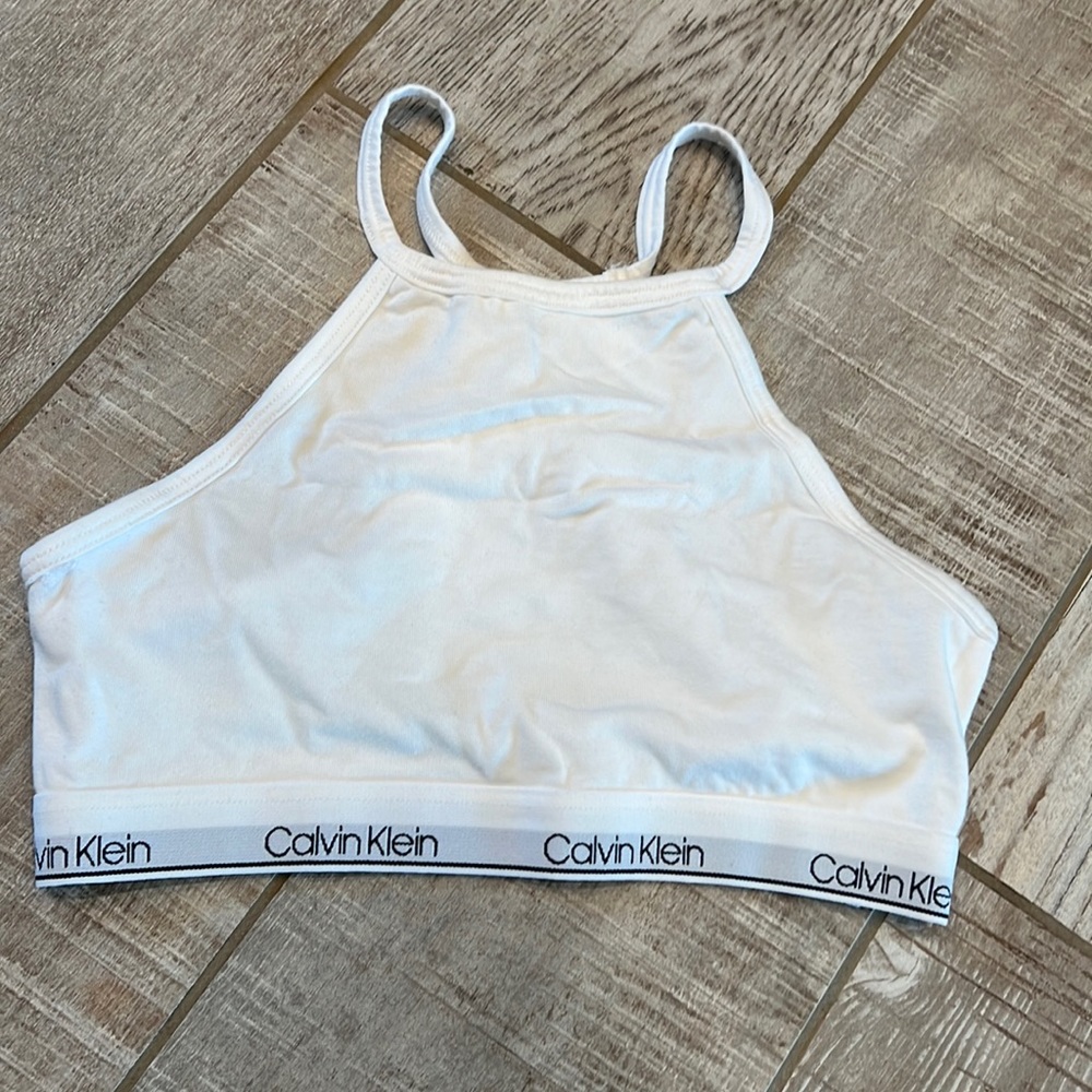 Calvin Klein bra. Girls size 7-8 EUC